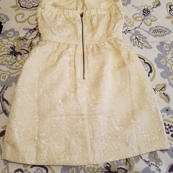 Dress - Picture 2 of 6